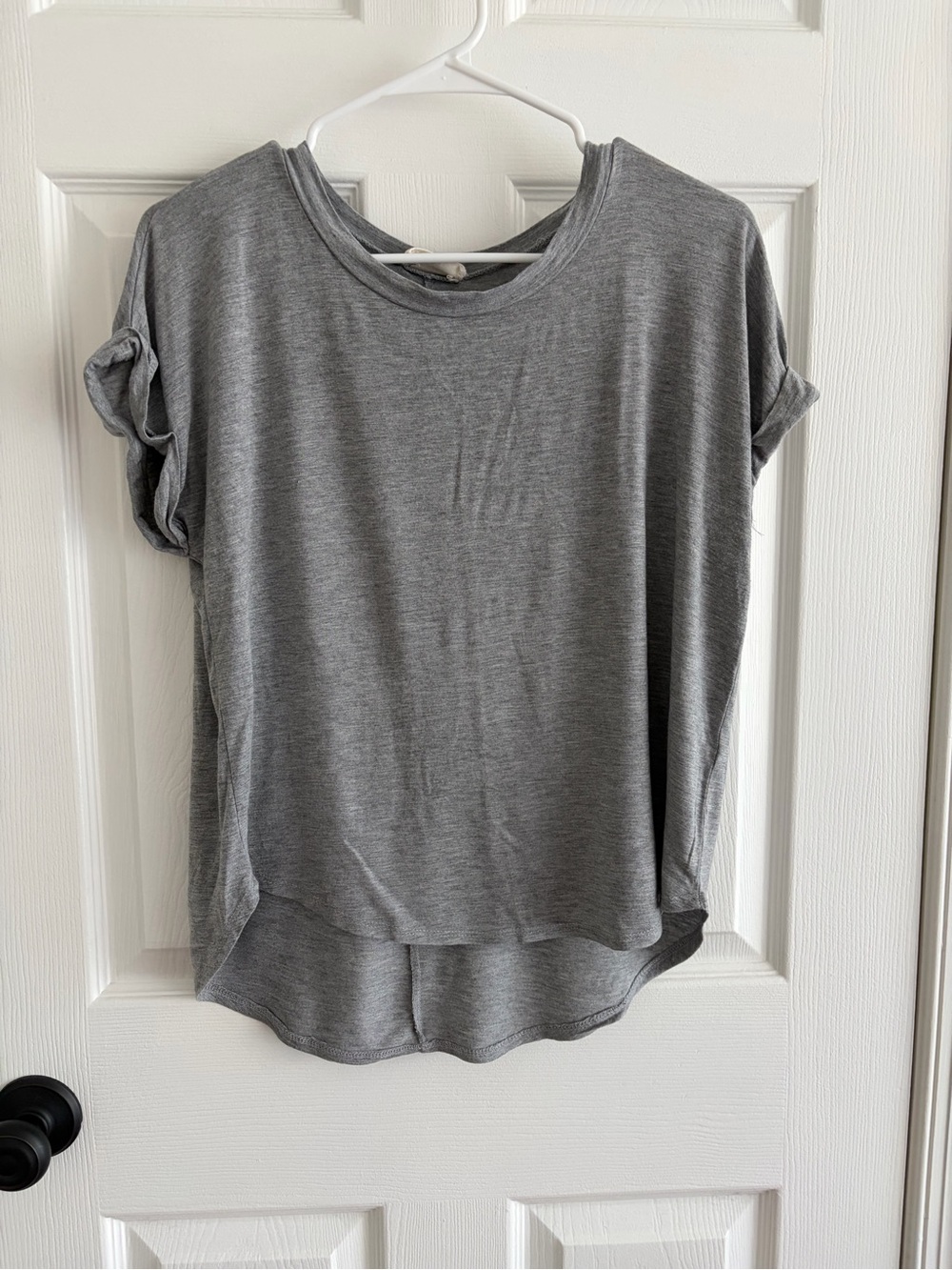 Women's Heather Gray Short Sleeve Casual Tee
